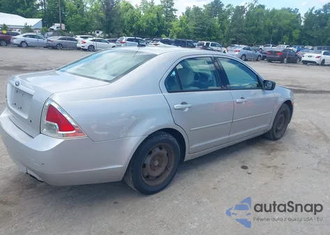 2008 Ford Fusion S из США, поврежденный, VIN 3FAHP06ZX8R229128